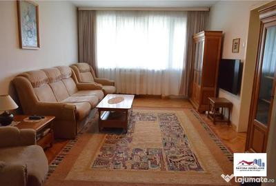 Apartament cu 3 camere decomandat în Aleea Carpați - 2