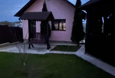 Casă cu 5 camere cu Canalizare în Draxini