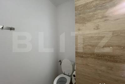 Apartament cu 3 camere semidecomandat, mobilat în Central