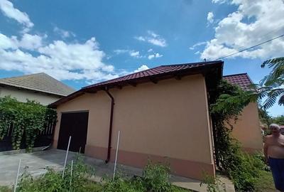 Casă cu 4 camere în Fântânele