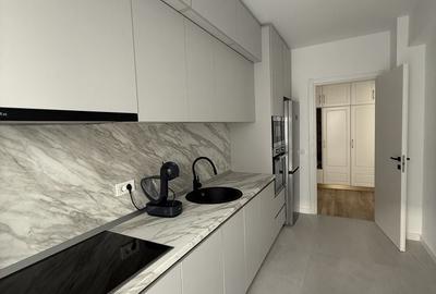 Apartament cu 2 camere decomandat în Exterior Vest