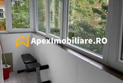Garsonieră decomandată în Vitan