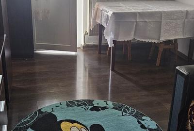 Apartament cu 2 camere decomandat în Exterior Vest