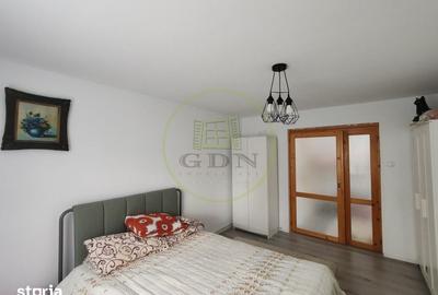 Casă cu 4 camere cu Teren 1400 Mp în Central