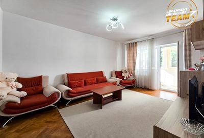 Apartament cu 4 camere decomandat, mobilat în Lenin - 1