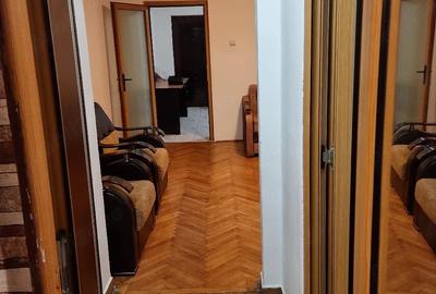 Apartament cu 2 camere semidecomandat în Malu Roșu - 1