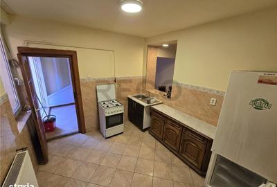 Apartament cu 4 camere în Central - 14