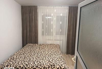 Apartament cu 3 camere în Micro 40 - 2