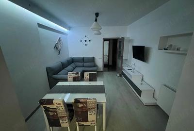 Apartament cu 2 camere semidecomandat în Ghencea