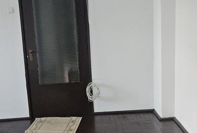 Apartament cu 2 camere semidecomandat în Exterior Vest