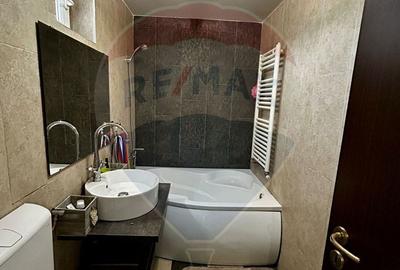 Apartament cu 3 camere decomandat în Central - 5