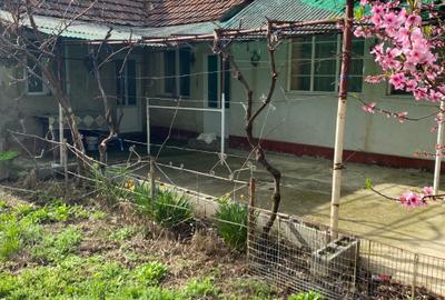Casă cu 4 camere în Central - 6