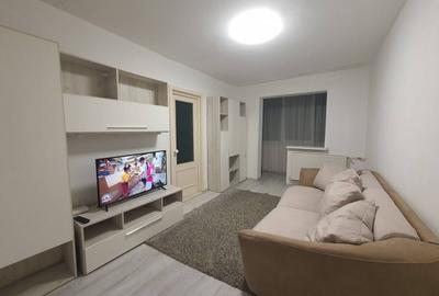 Apartament cu 2 camere semidecomandat, mobilat în Girocului