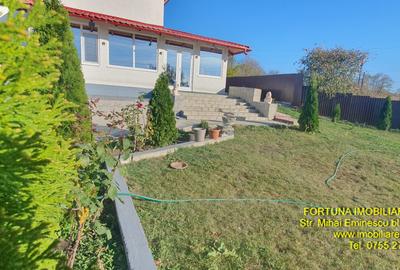 Casă cu 5 camere cu Teren 700 Mp în Ștefan cel Mare - 1