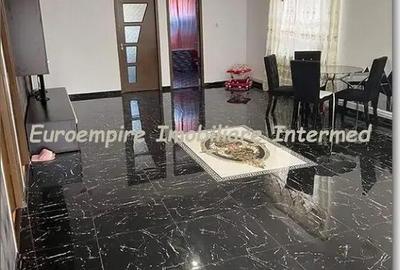 Casă cu 4 camere cu Teren 400 Mp în Palazu Mare - 2