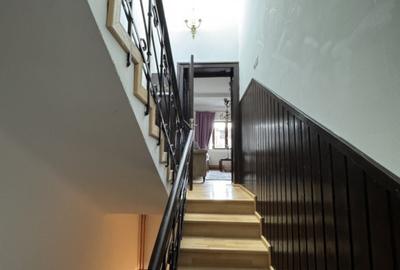 Duplex cu 4 camere cu Canalizare în Democrației - 9
