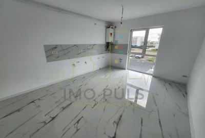 Apartament cu 3 camere decomandat în Dumbrăvița - 1