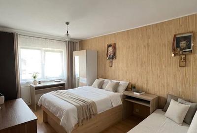 Apartament cu 3 camere decomandat, mobilat în Bartolomeu - 1