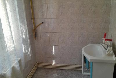 Garsonieră decomandată în Central - 1