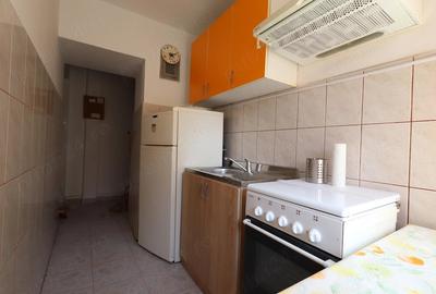 Apartament cu 2 camere semidecomandat în Dacia