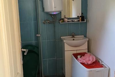 Casă cu 4 camere cu Teren 1350 Mp în Gheorghe Lazăr - 1