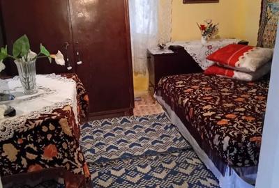 Casă cu 3 camere în Făcăeni - 2