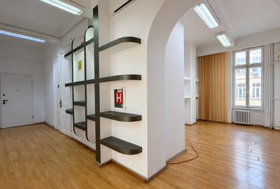 Apartament cu 6 camere decomandat în Cișmigiu