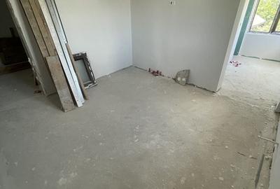 Casă cu 4 camere în Vârteju