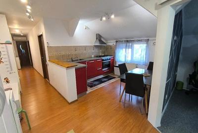 Apartament cu 3 camere decomandat în Aradului - 3