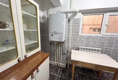 Apartament cu 3 camere decomandat, mobilat în George Enescu - 9