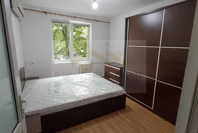 Apartament cu 3 camere decomandat, mobilat în Crângași