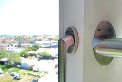 Apartament cu 2 camere semidecomandat, mobilat în Energia