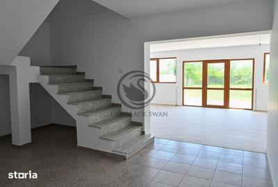 Casă cu 4 camere cu Teren 1303 Mp în Bucov - 18