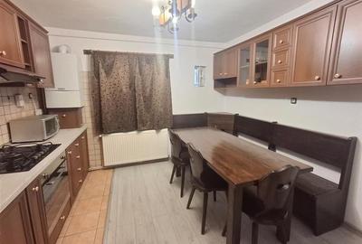 Apartament cu 3 camere decomandat în Ștrand - 4