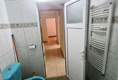 Apartament cu 2 camere decomandat în Malu Roșu