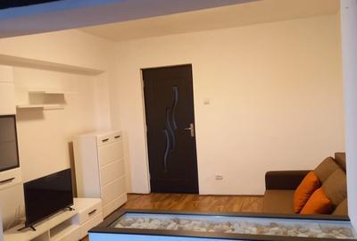Apartament cu 2 camere decomandat în 23 August - 6