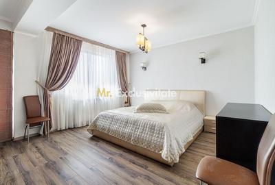 Casă cu 5 camere cu Teren 300 Mp în Central
