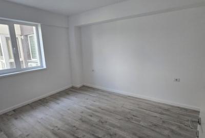 Apartament cu 3 camere decomandat în Gherăiești - 1