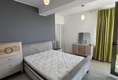Apartament cu 3 camere decomandat, mobilat în Politehnica