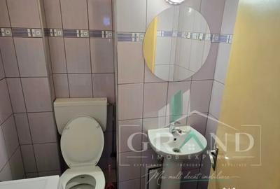 Apartament cu 3 camere decomandat în Mărăști - 2