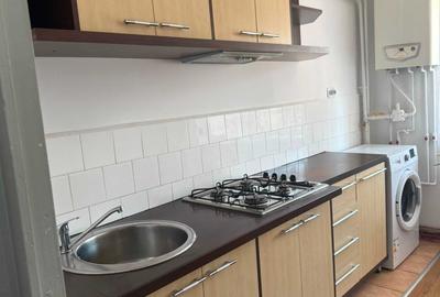 Apartament cu 2 camere decomandat în George Enescu - 4