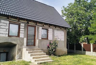 Casă cu Teren 750 Mp în Cetea - 2