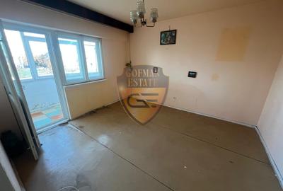 Apartament cu 3 camere decomandat în Faleza Nord