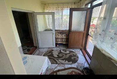 Casă cu Teren 1000 Mp în Central - 4
