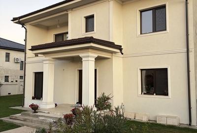 Casă cu 4 camere în Central