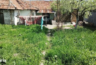 Teren de 410 mp, în Palazu Mare