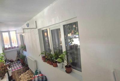 Apartament cu 2 camere semidecomandat în Ghiroda - 1