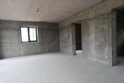 Casă cu 4 camere cu Teren 1620 Mp în Curtea de Argeș - 2
