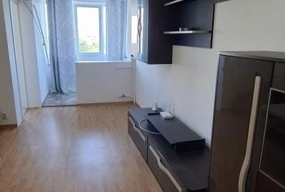 Garsonieră decomandată în Runcu - 6
