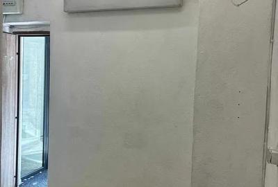 Spațiu comercial, de 7 mp, în Romană